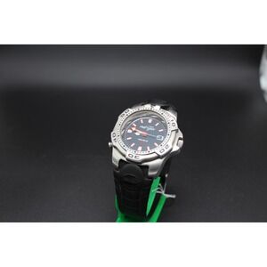 Vintage Timex Reef Gear 200M Diver – INDIGLO – Rugged Ironman Style – Quartz